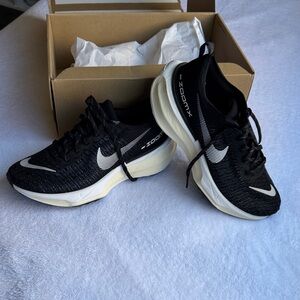 Nike ZoomX Invincible Run  FK 3 running shoes